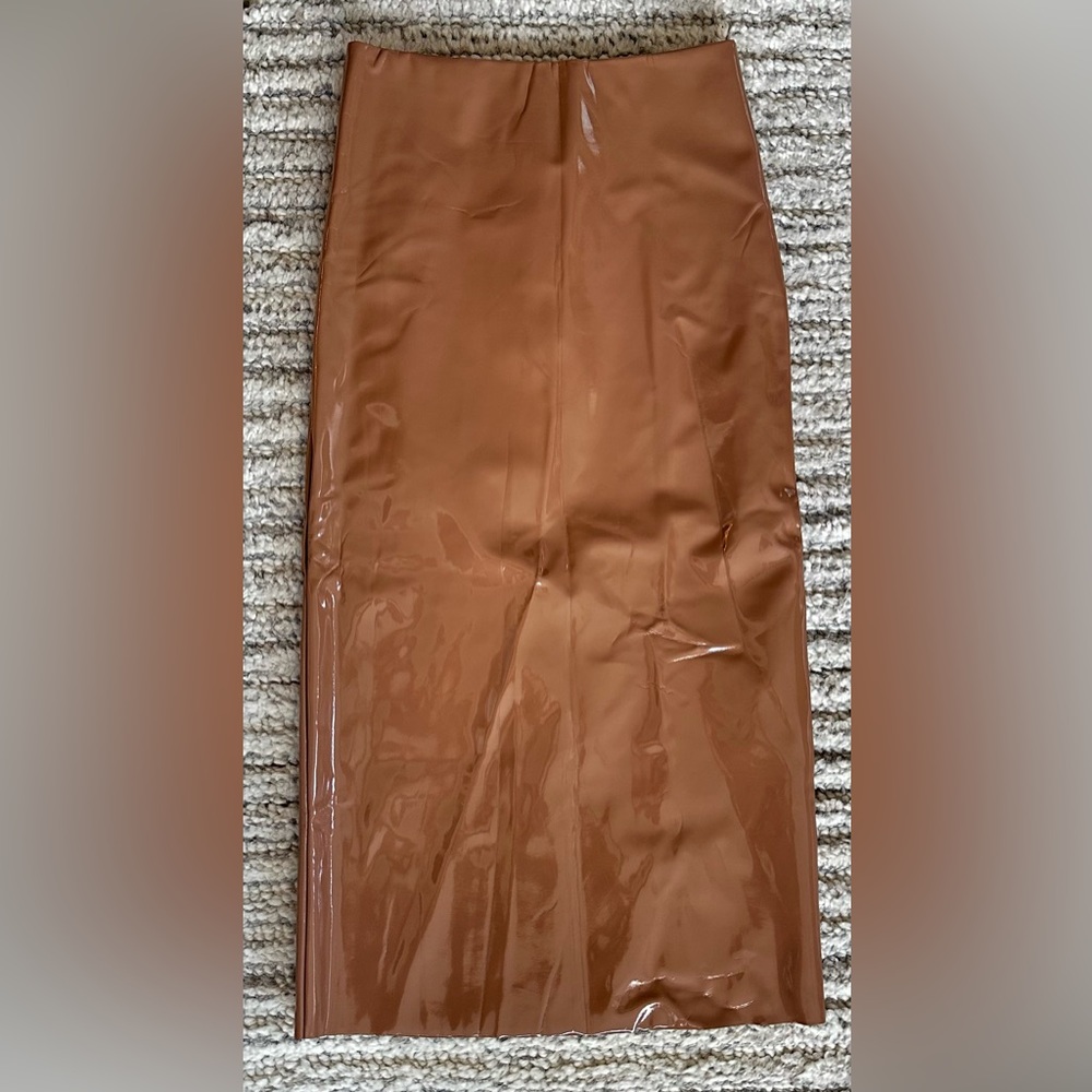 Commando Elegant Brown Pencil Skirt